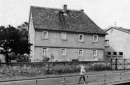 Erstes Schulgebäude, Oberortstr. 21 - 1699