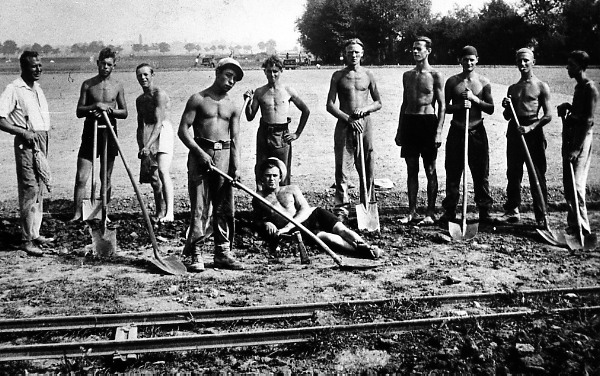 RAD / Reichsarbeitsdienst: Autobahnbau bei F-R�delheim